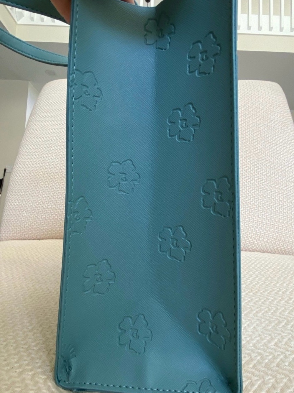Ted Baker Floral Magnolia Debossed Blue Icon Tote Bag - Picture 8 of 9